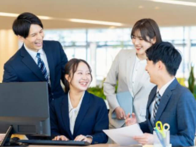 余裕を持った仕事をイメージした画像です。