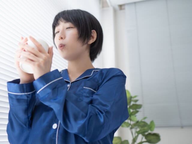 ゆとりを持った生活を心掛けている人をイメージした画像です。